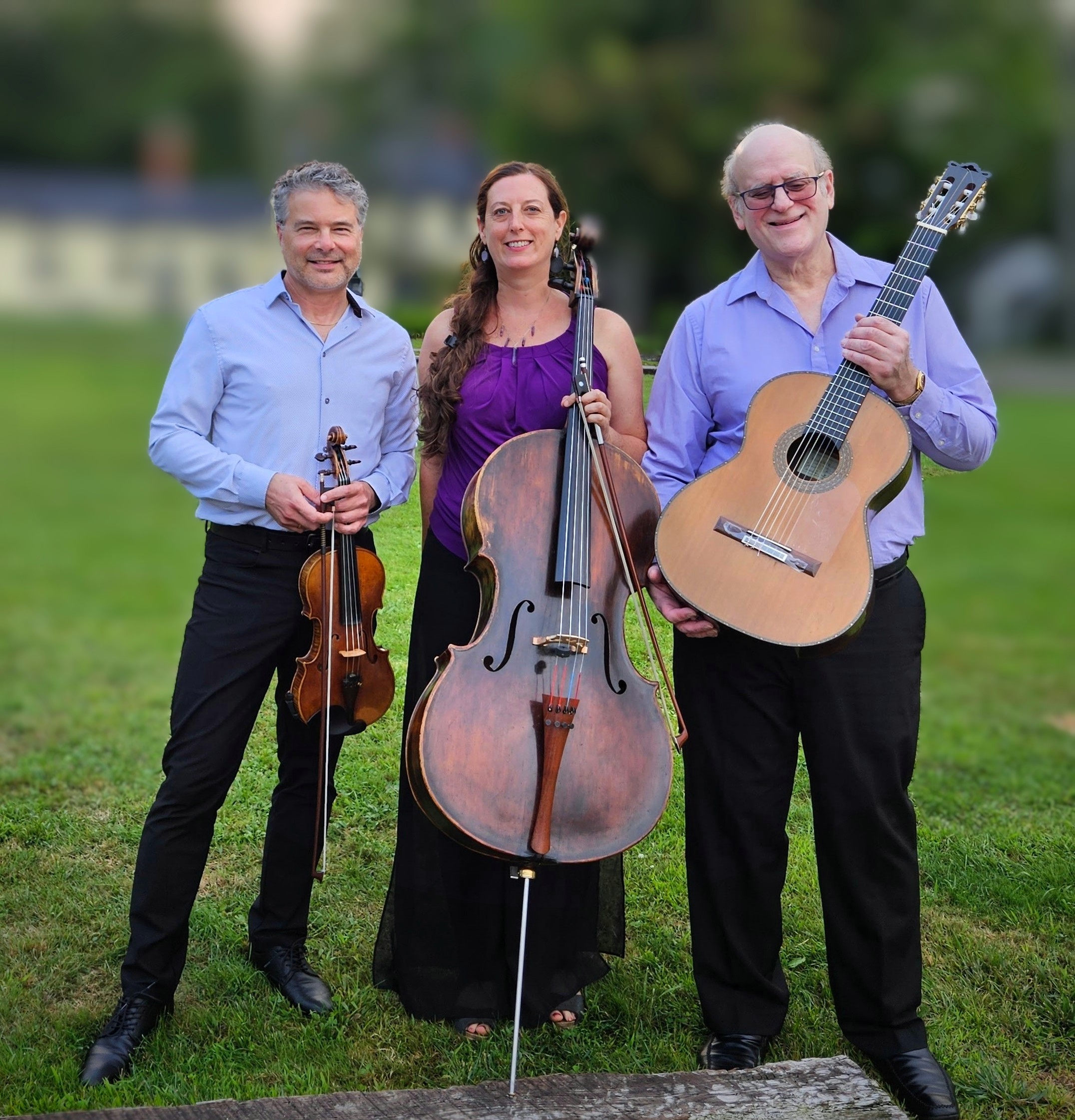 Trio_ Mundo 2025