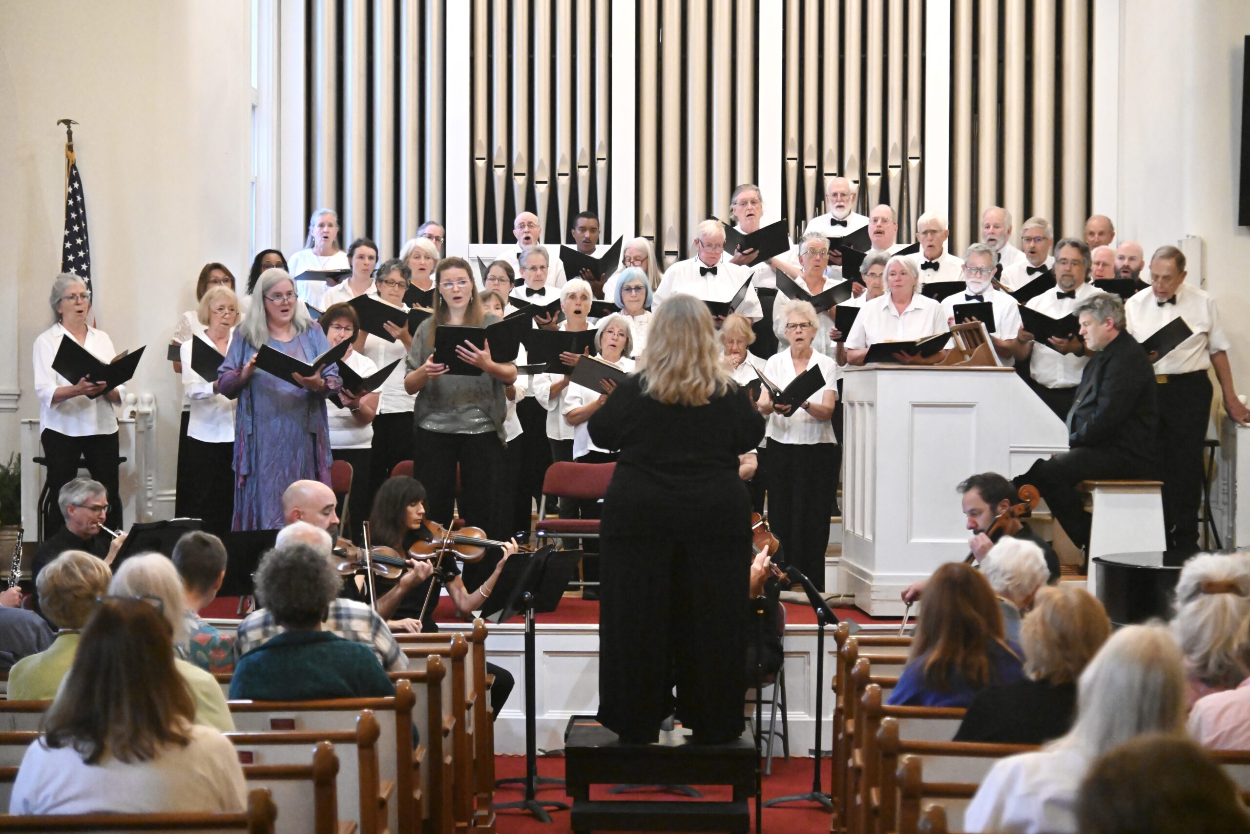 Lincoln Festival Chorus performs Haydn, Mozart, Gershwin, and Cole Porter